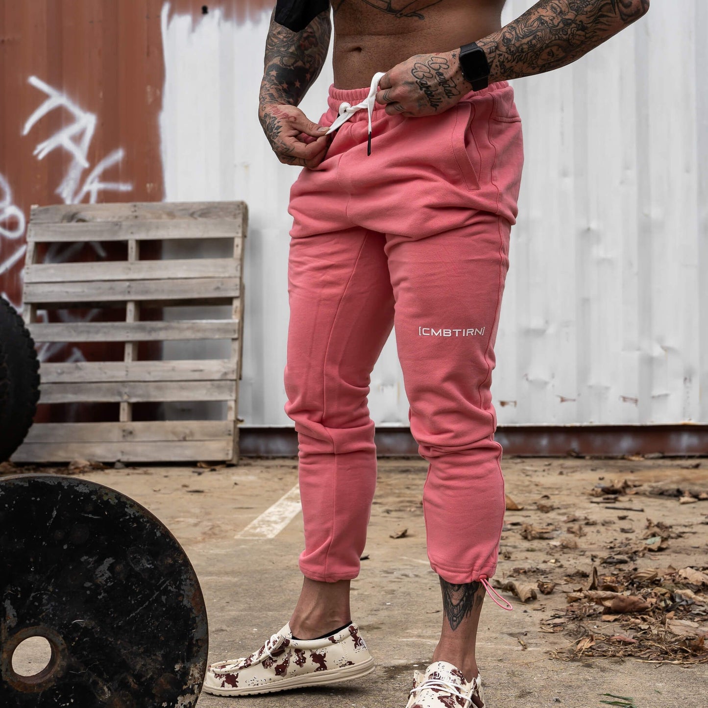 MEN'S PERFORMANCE ADJUSTABLE HEAVYWEIGHT JOGGERS | SALMON PINK