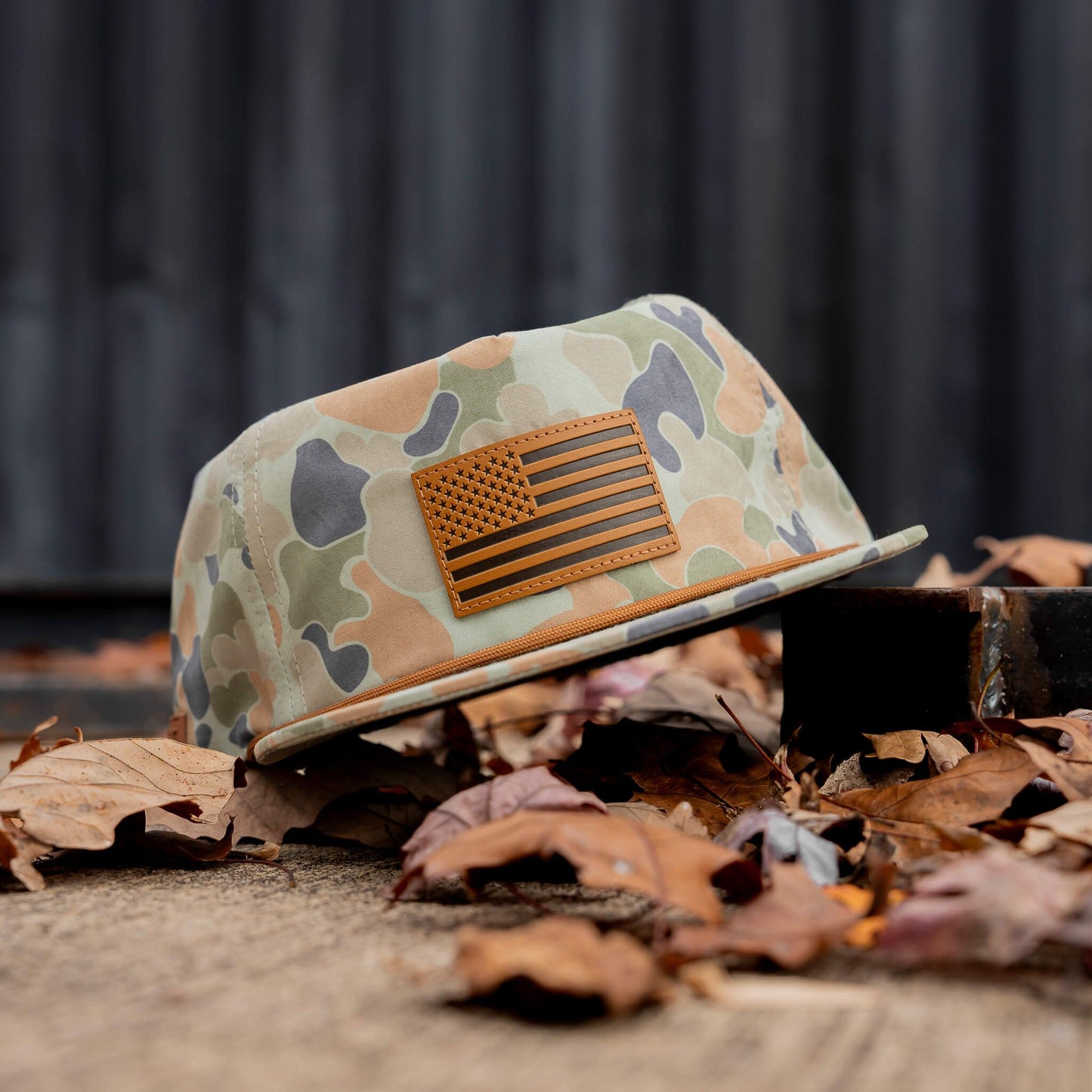 AMERICAN FLAG PATCH CRUSHABLE ROPE SNAPBACK | FROGSKIN DUCK CAMO HAT